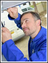 West Jordan Garage Door Service  West Jordan, UT 801-618-2821 - gr-emg-01